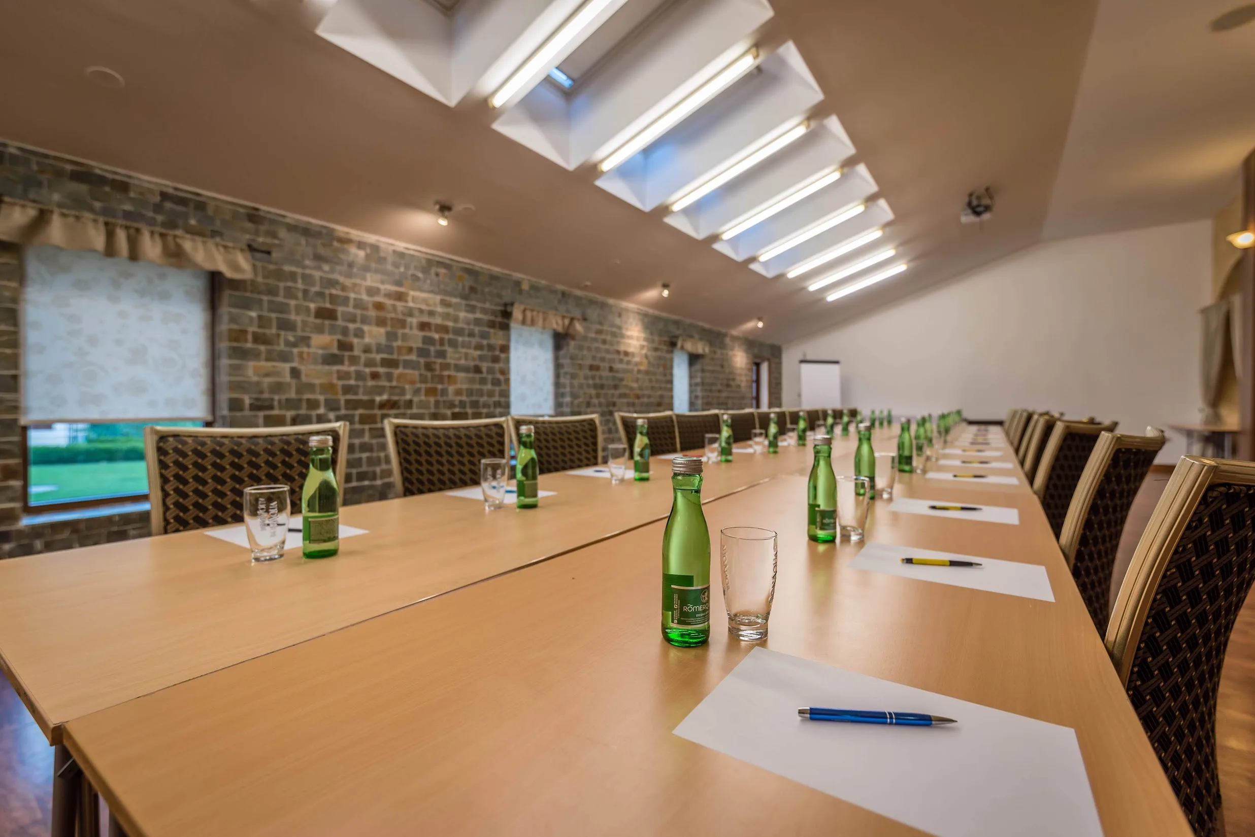 Konferenčná miestnosť